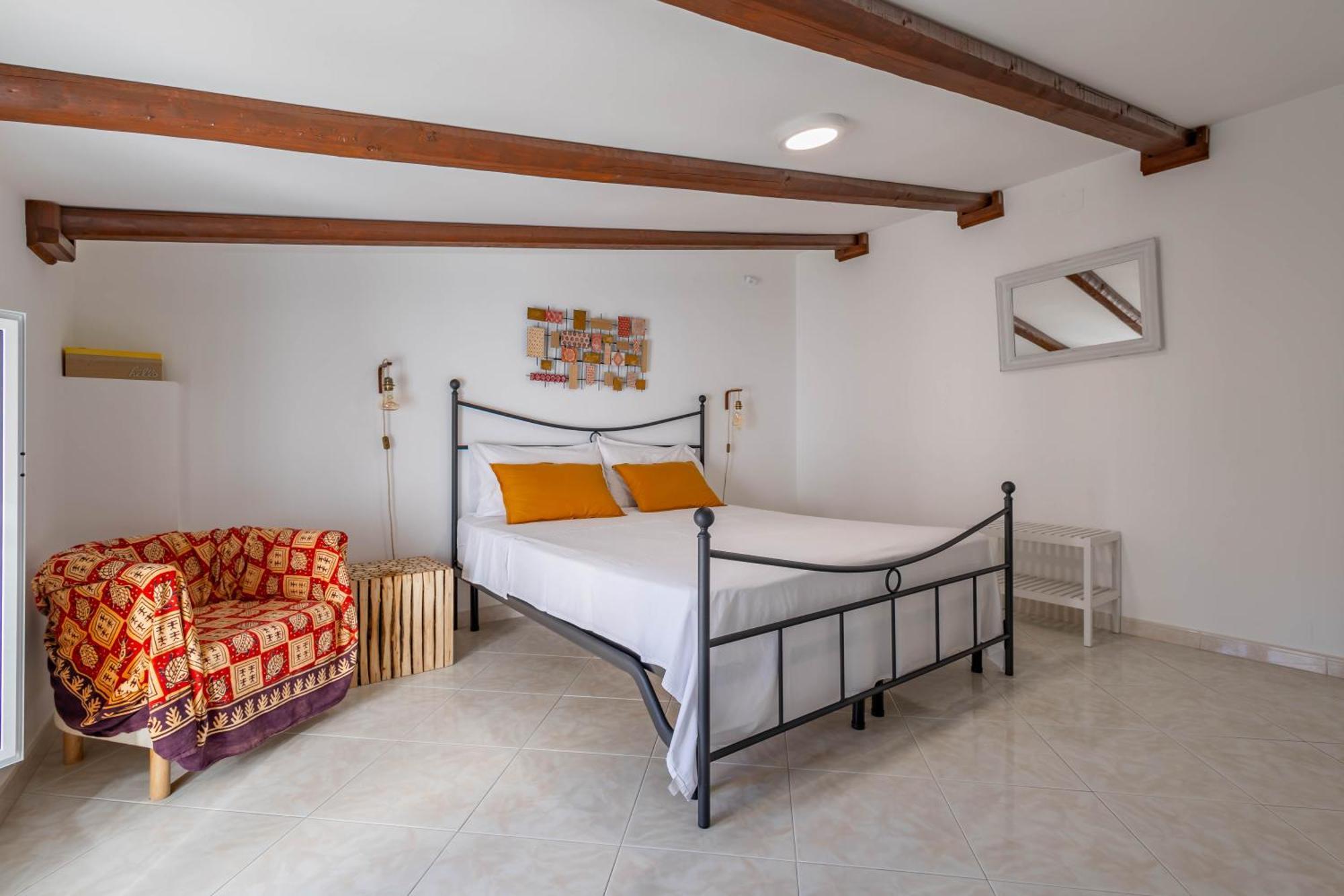 Antiche Mura Apartments"Cielo Di Puglia" -2 Matrimoniali, Cucina E Terrazzo Turi Bagian luar foto